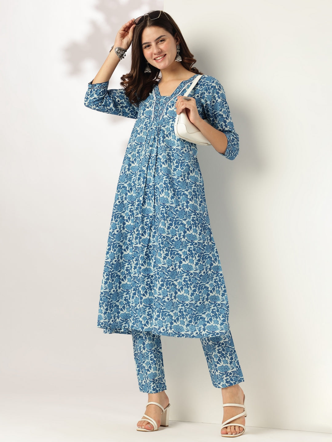 Ninnique Women's Indigo Pure Cotton Floral Printed A-line Kurta Pant Set