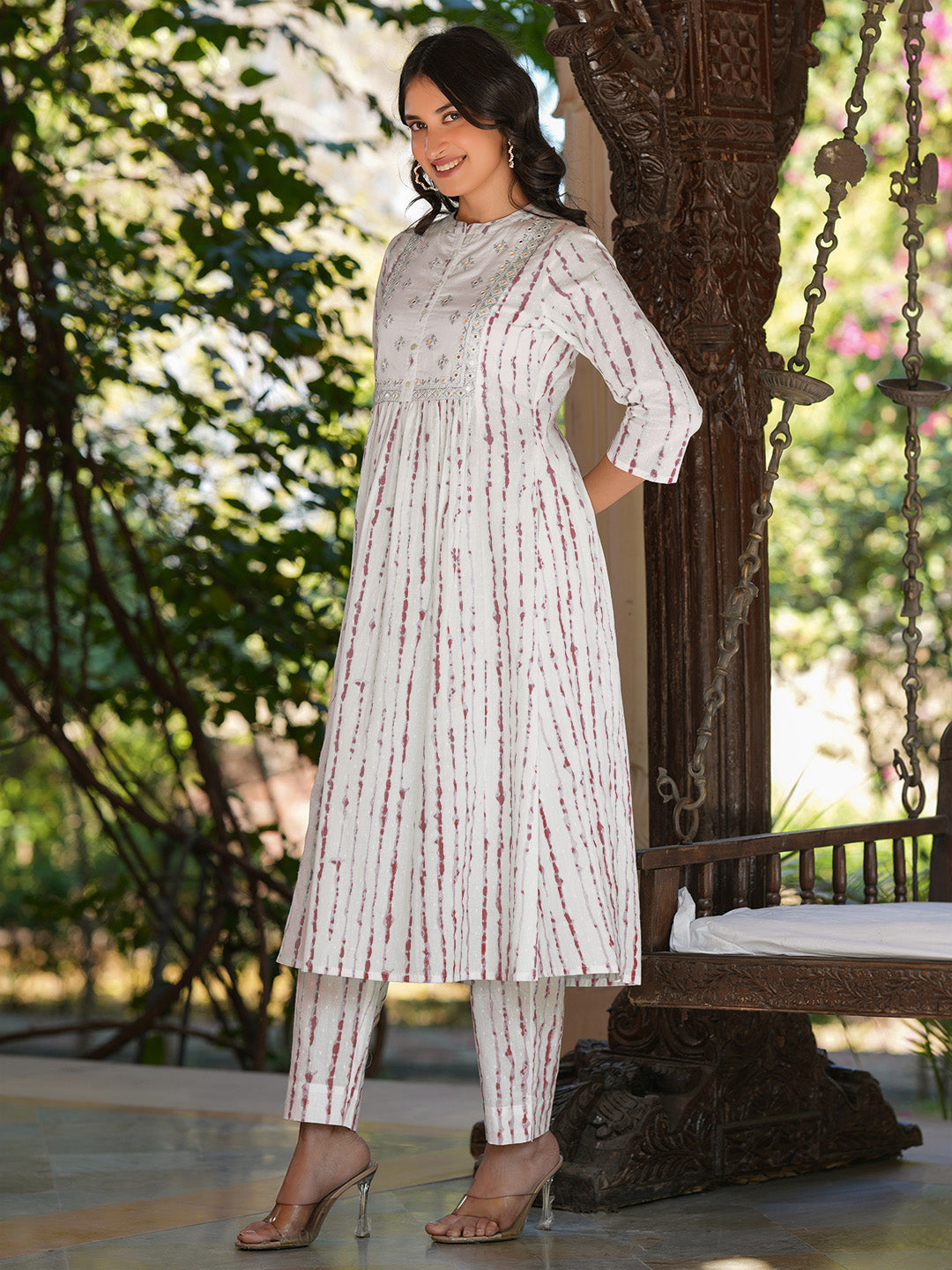 Ninnique Women's White Pure Cotton Tie & Dye With Mirror Work A-line Kurta Pant Set