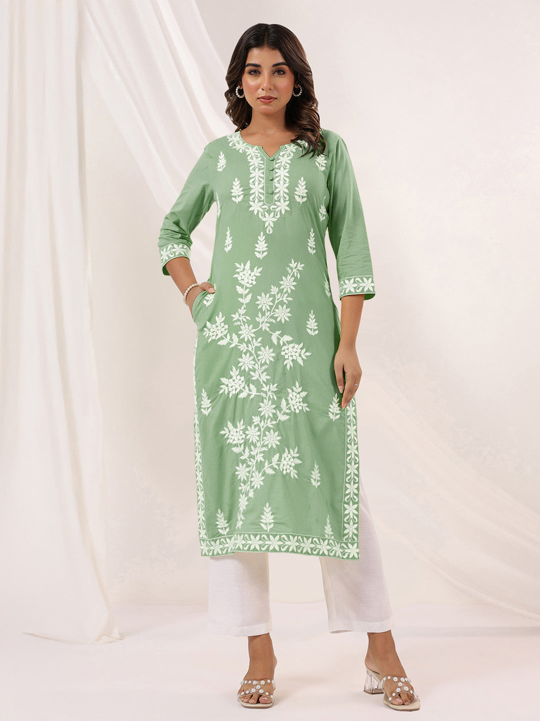 Ninnique Women's Light Green Pure Cotton Embroidered Straight Kurta