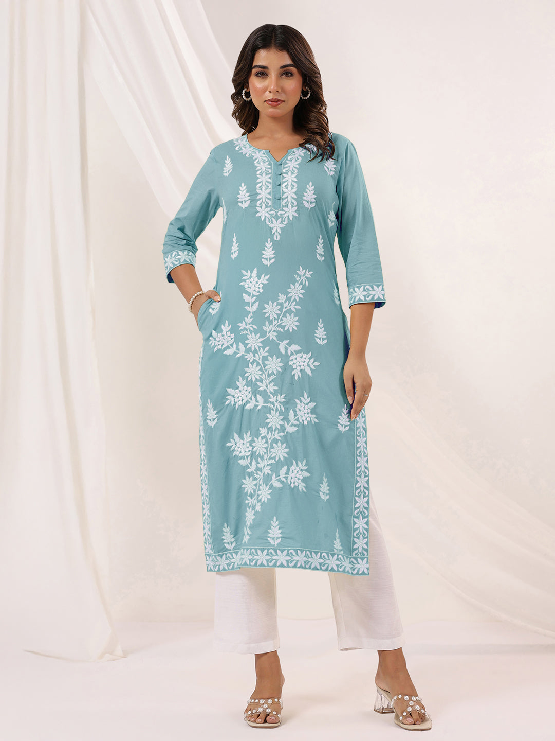 Ninnique Women's Light Blue Pure Cotton Embroidered Straight Kurta