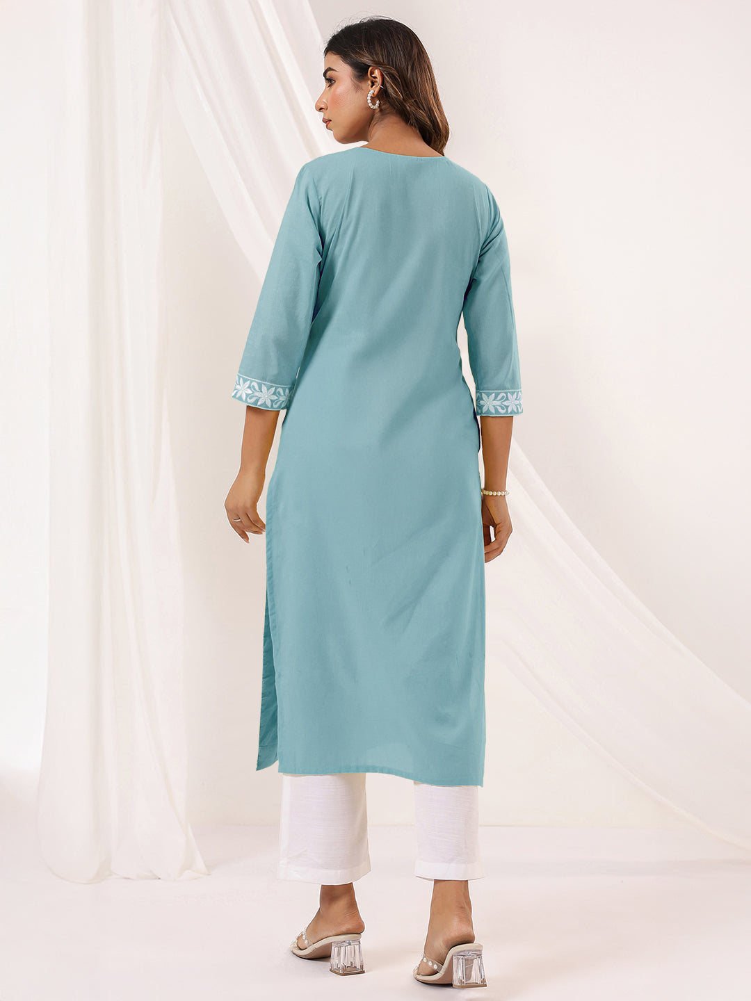 Ninnique Women's Light Blue Pure Cotton Embroidered Straight Kurta