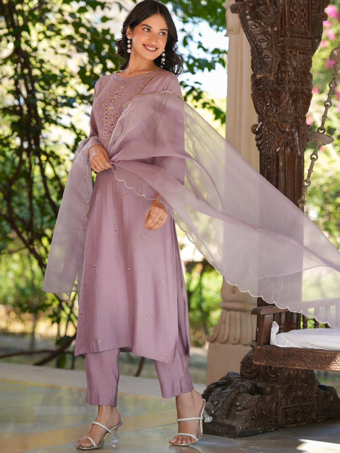 Ninnique Women's Lavender Silk Blend Embroidered Straight Kurta Set