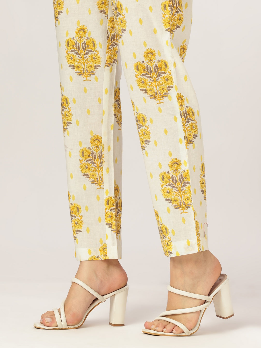 Ninnique Women's Off White Pure Cotton Floral Printed A-line Kurta Set