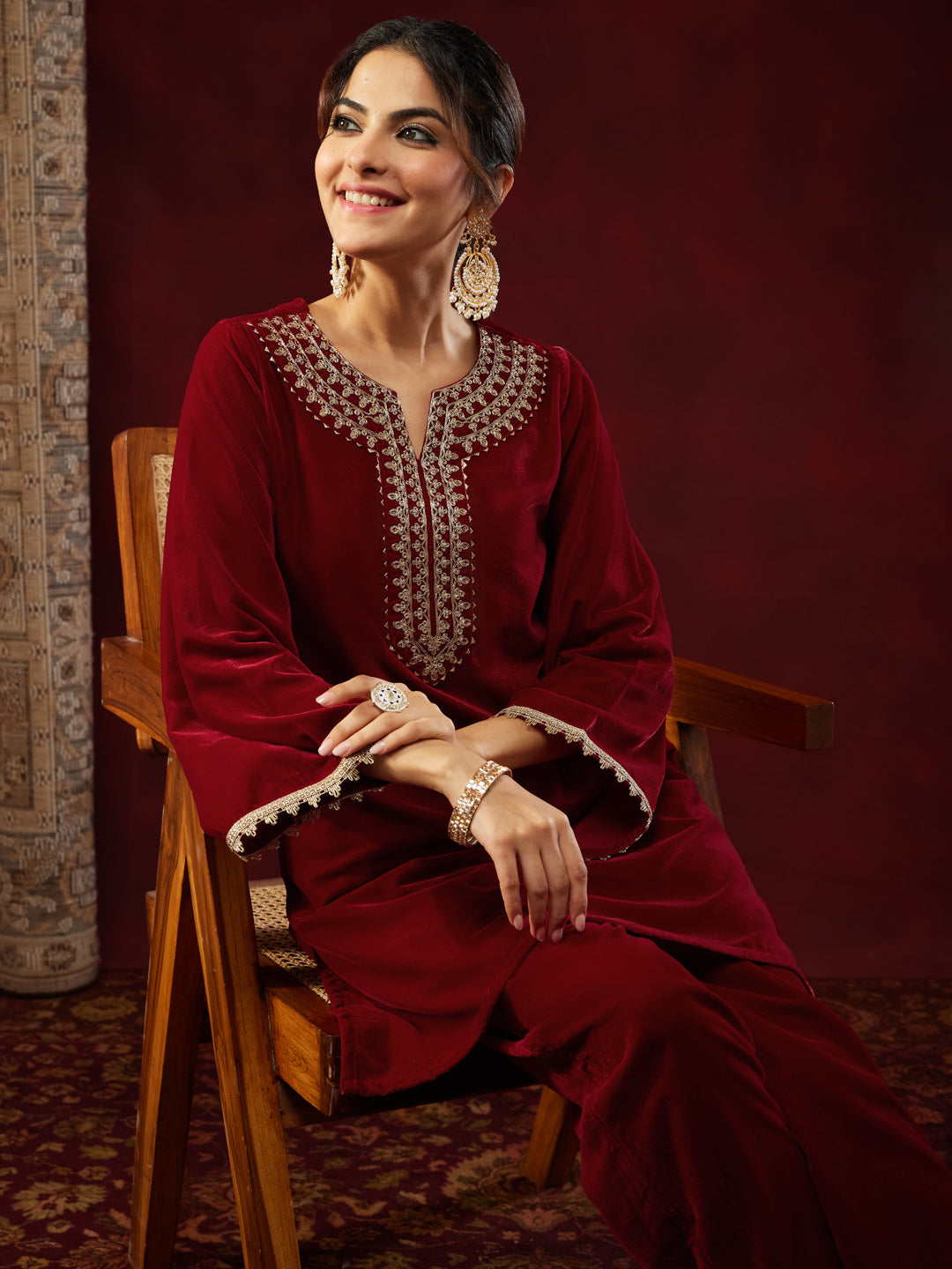 Ninnique Women's Maroon Velvet Zari Yoke Embroidered Straight Co-ord Set