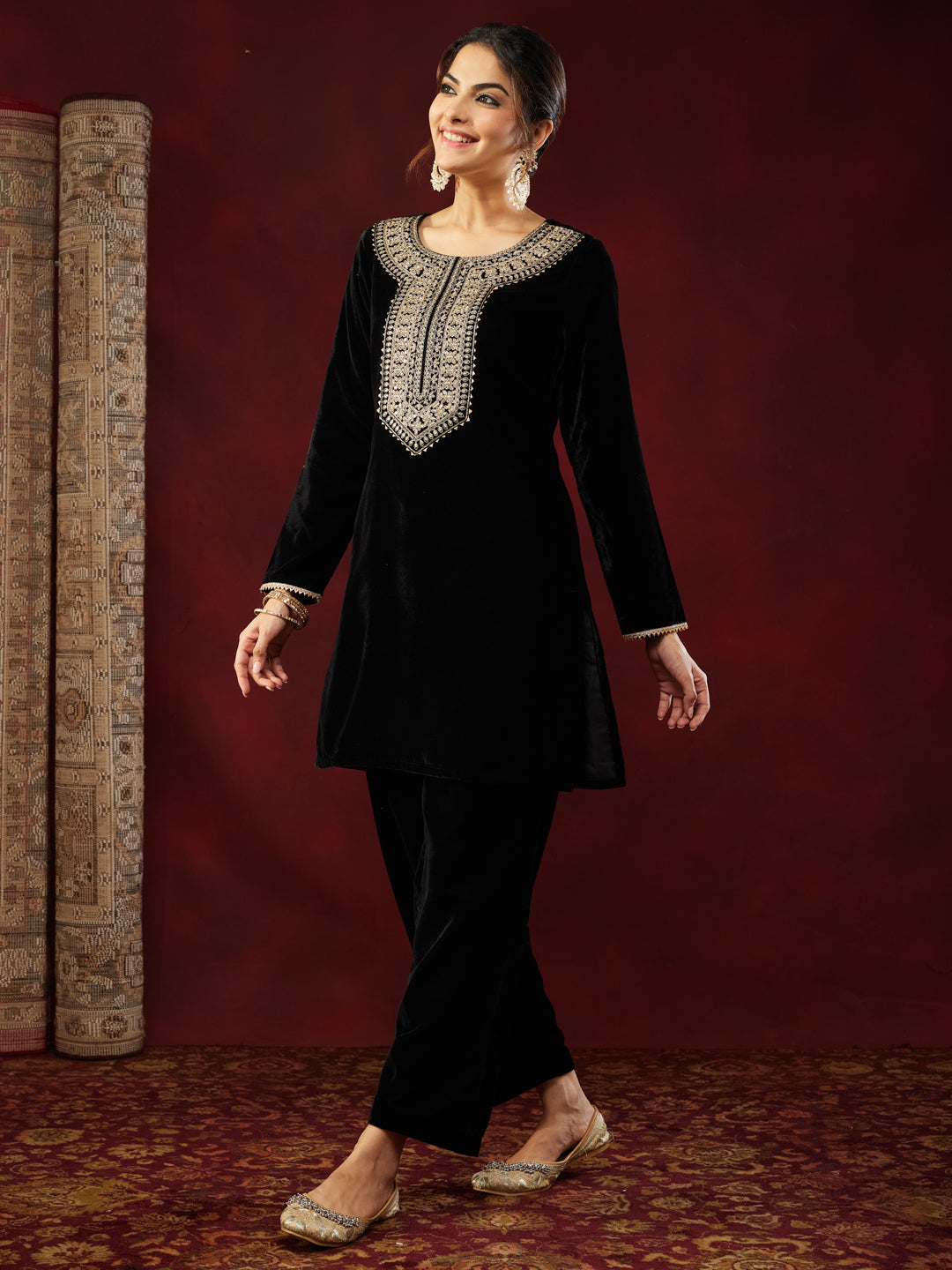 Ninnique Women's Black Velvet Zari Yoke Embroidered Straight Co-ord Set