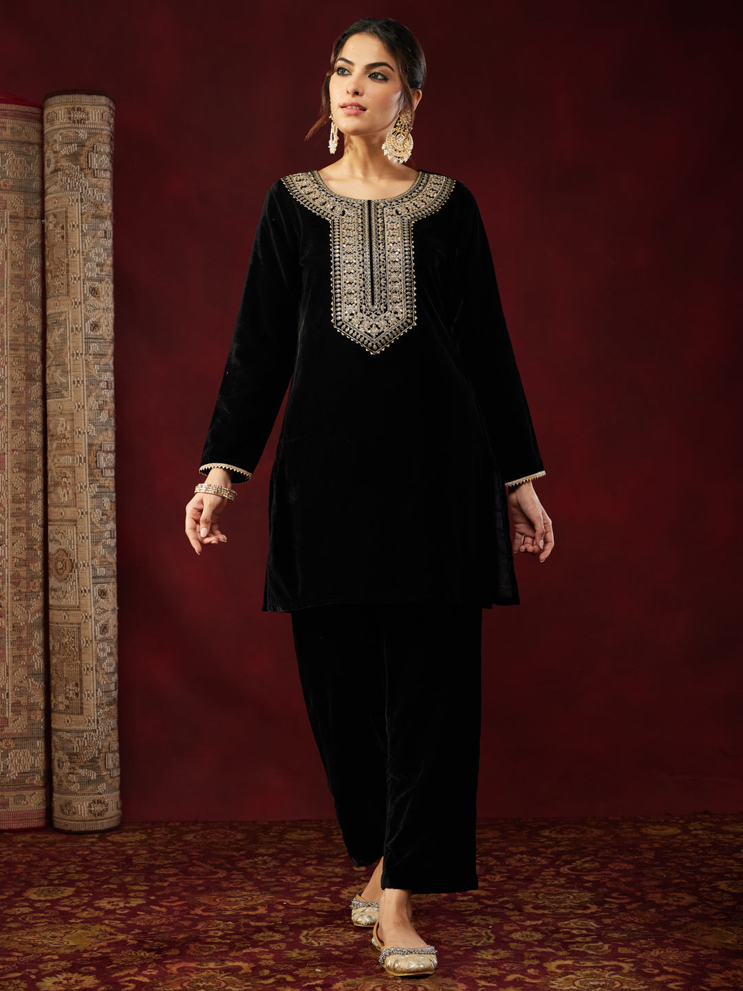 Ninnique Women's Black Velvet Zari Yoke Embroidered Straight Co-ord Set