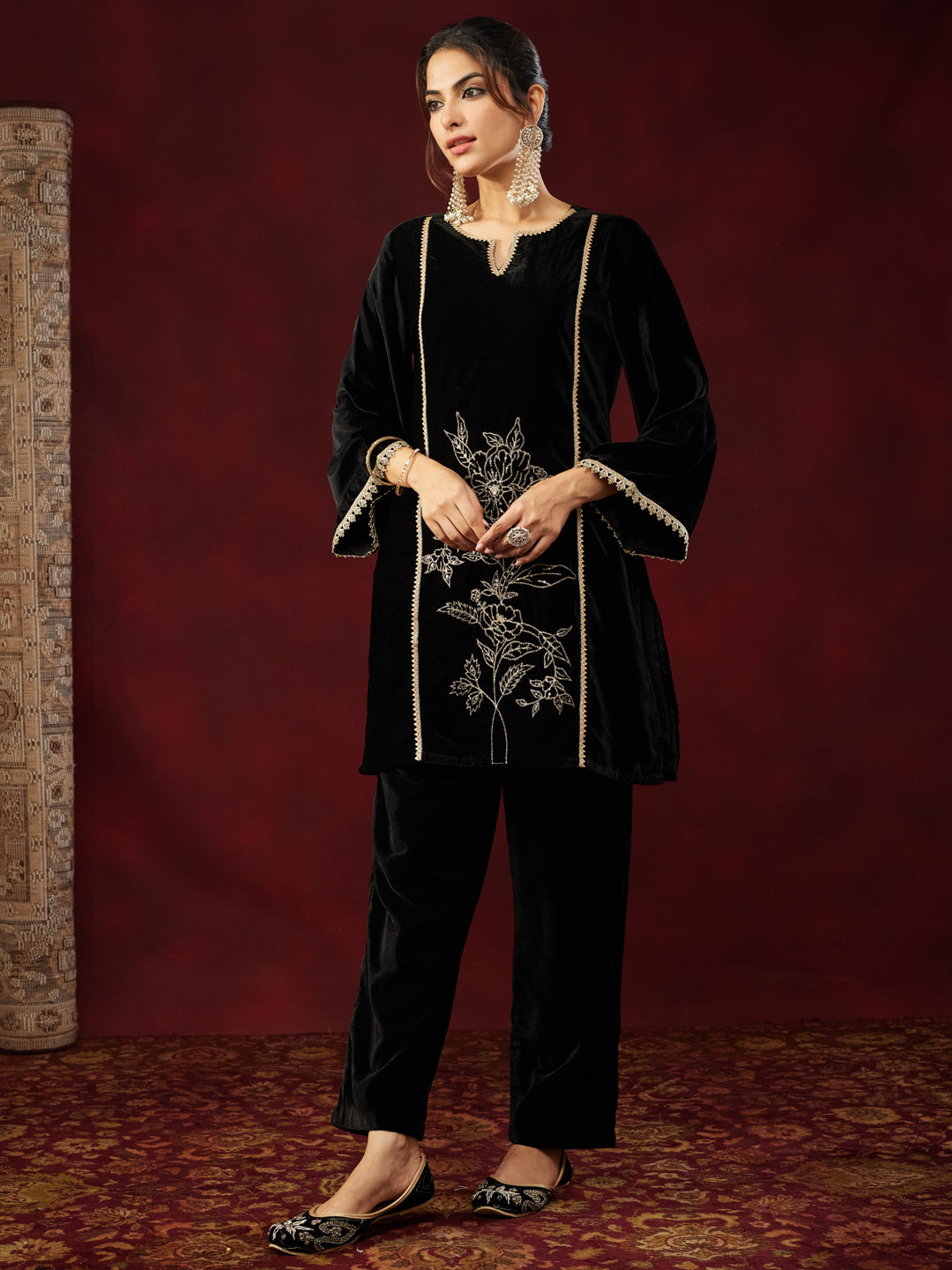 Ninnique Women's Black Velvet Embroidered Straight Co-ord Set