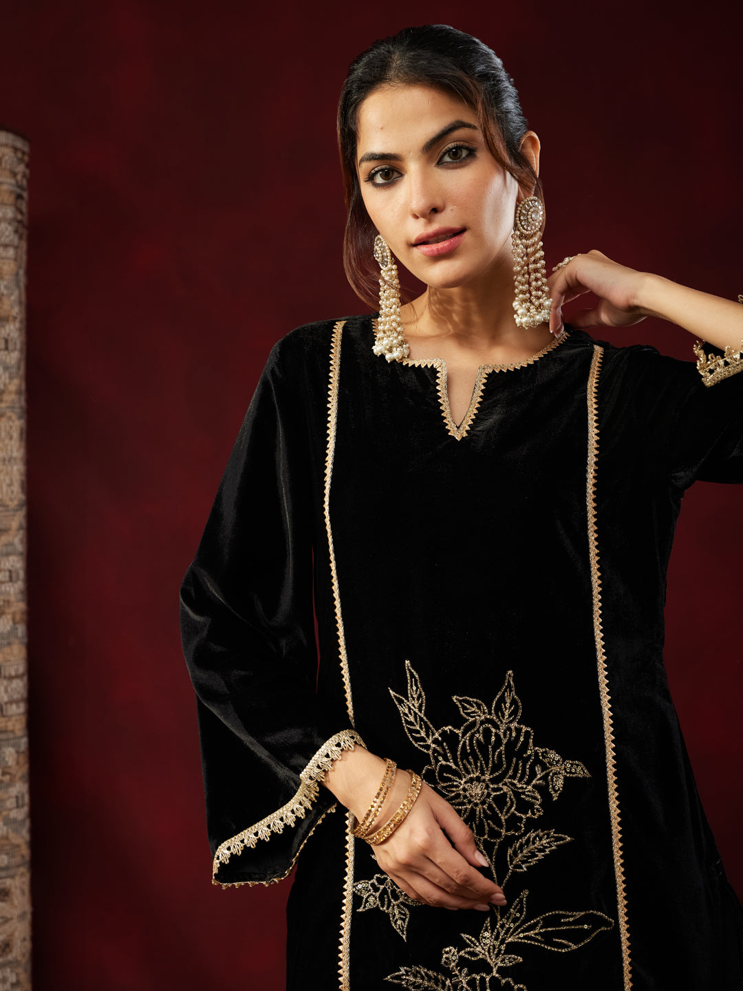 Ninnique Women's Black Velvet Embroidered Straight Co-ord Set