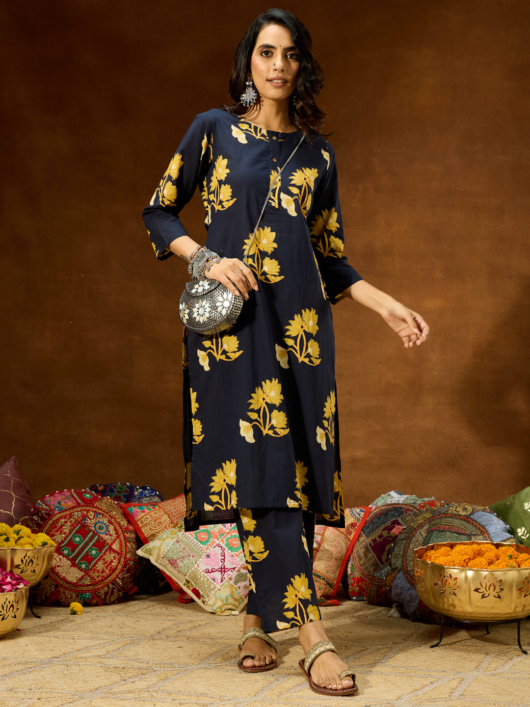 Ninnique Women's Navy Blue Pure Cotton Floral Printed Straight Co-ord Set