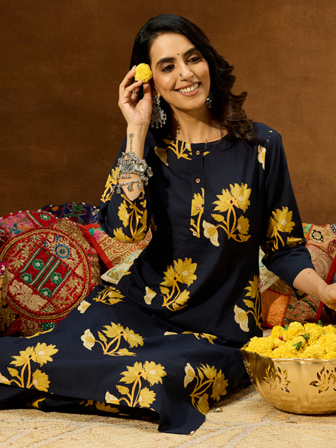 Ninnique Women's Navy Blue Pure Cotton Floral Printed Straight Co-ord Set