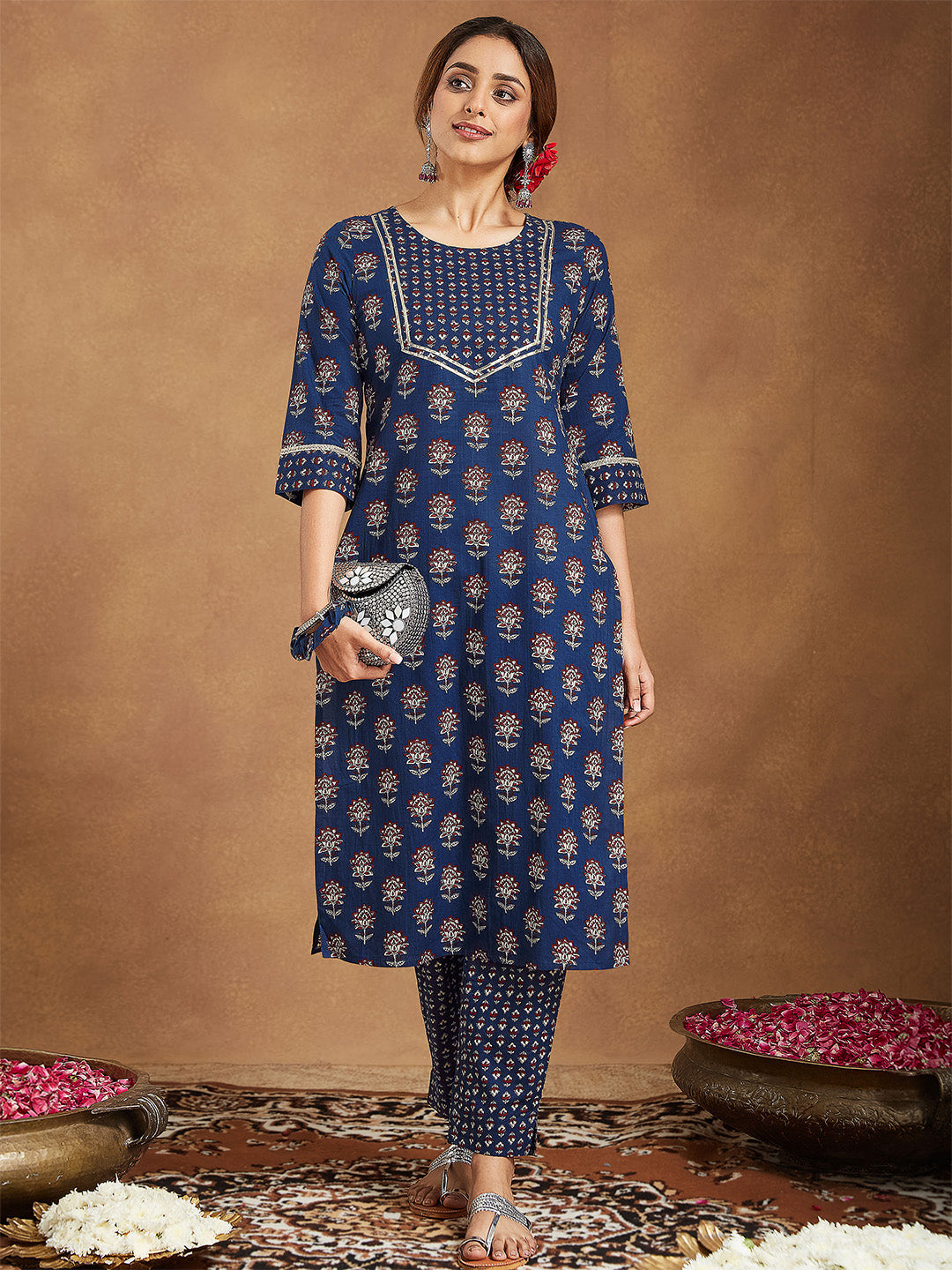 Ninnique Women's Dark Blue Pure Cotton Floral Printed Straight Kurta Pant Set