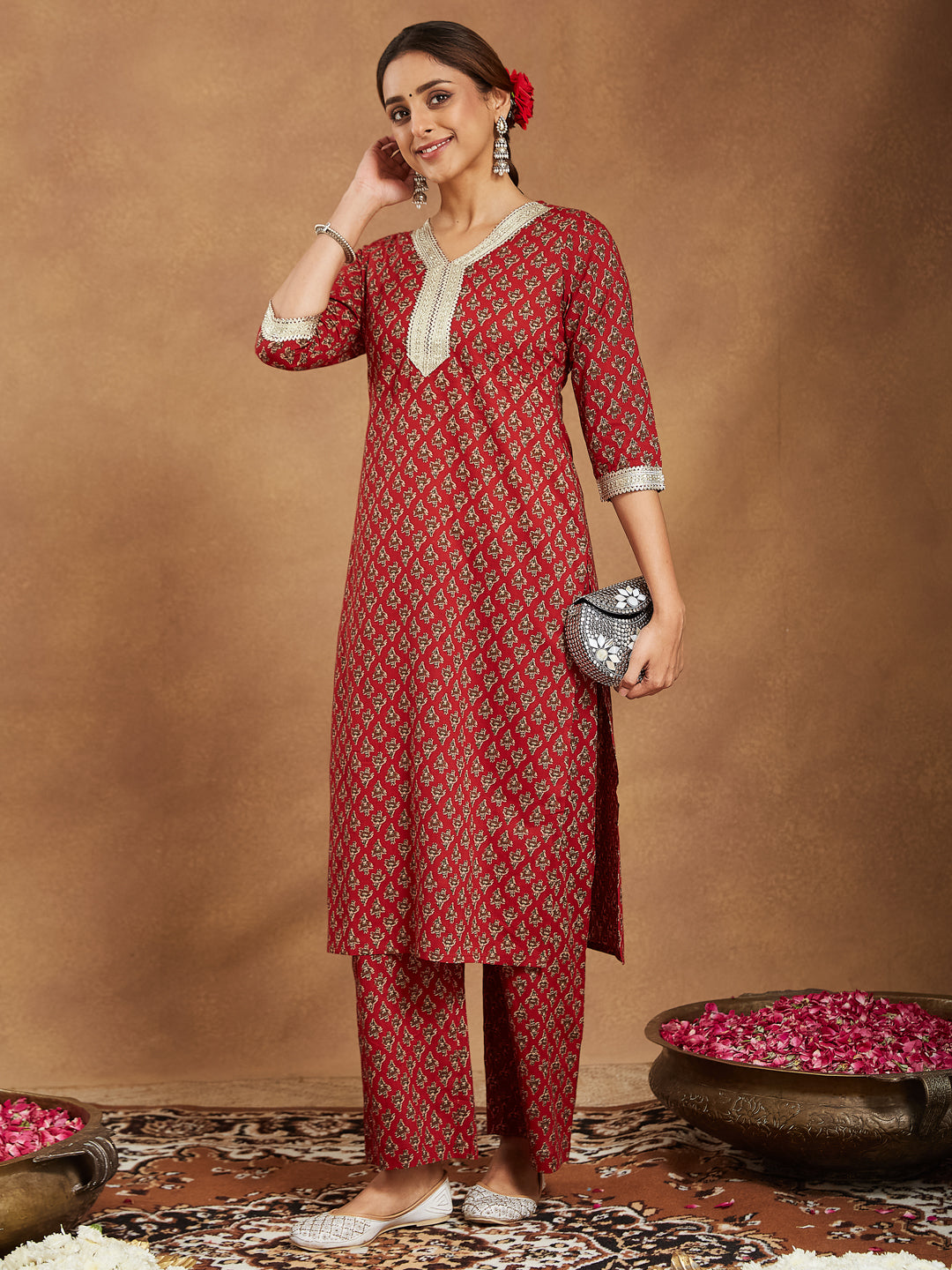 Ninnique Women's Maroon Pure Cotton Embellished Floral Printed Straight Kurta With Pant Set
