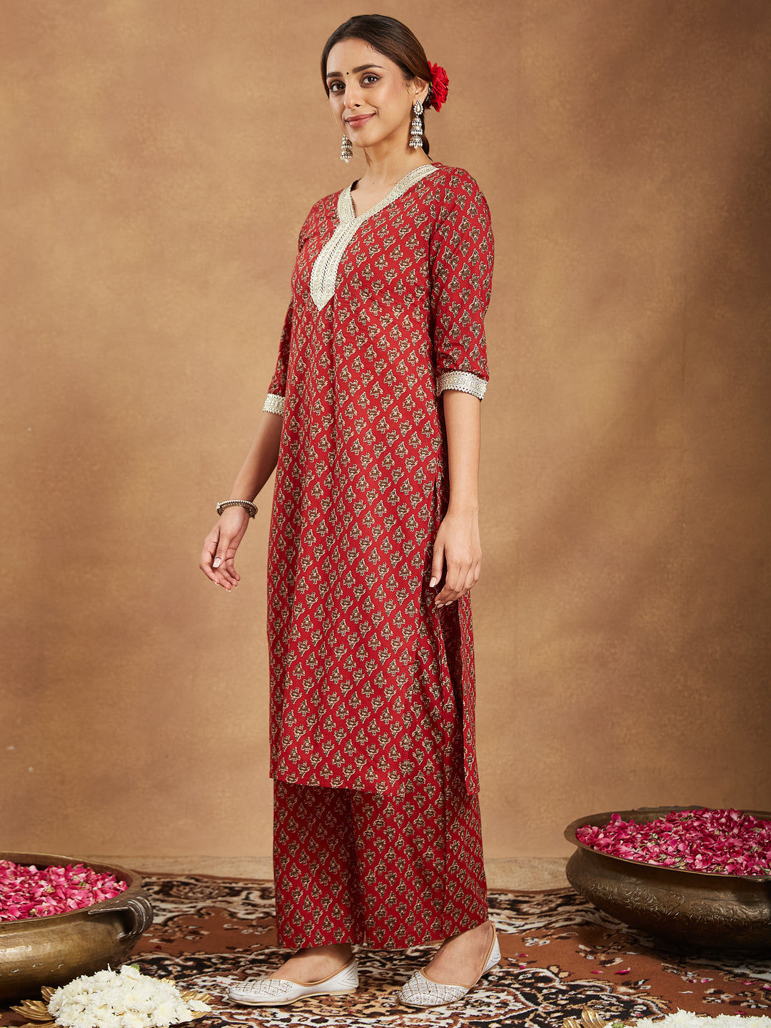 Ninnique Women's Maroon Pure Cotton Embellished Floral Printed Straight Kurta With Pant Set