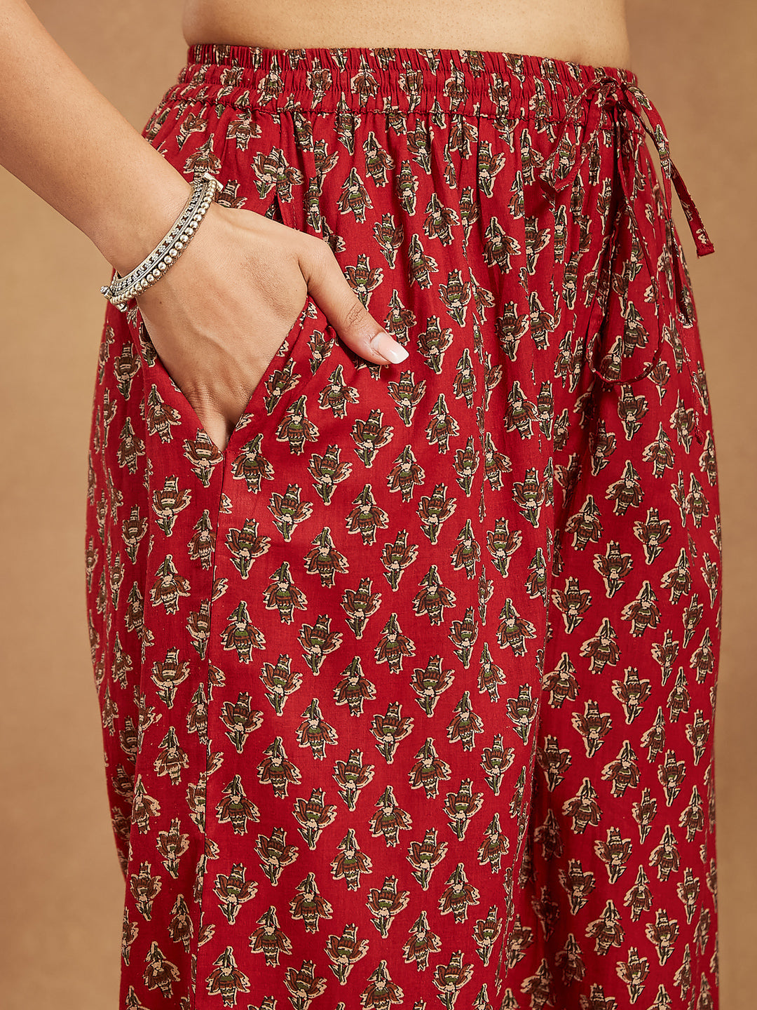 Ninnique Women's Maroon Pure Cotton Embellished Floral Printed Straight Kurta With Pant Set