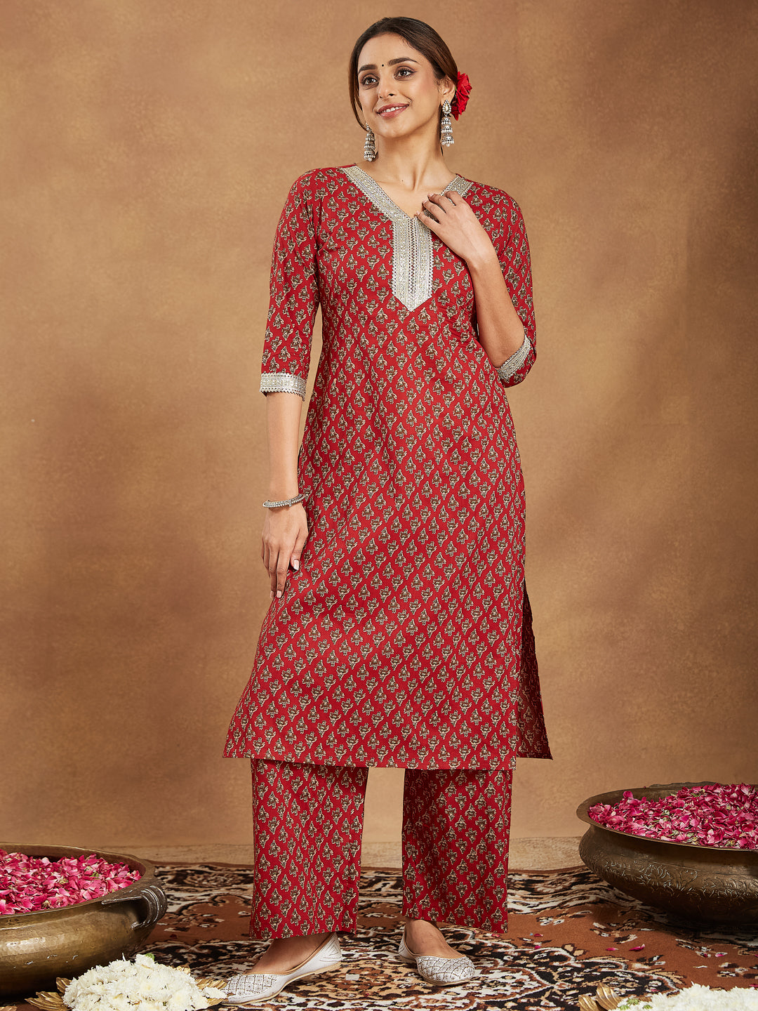Ninnique Women's Maroon Pure Cotton Embellished Floral Printed Straight Kurta With Pant Set