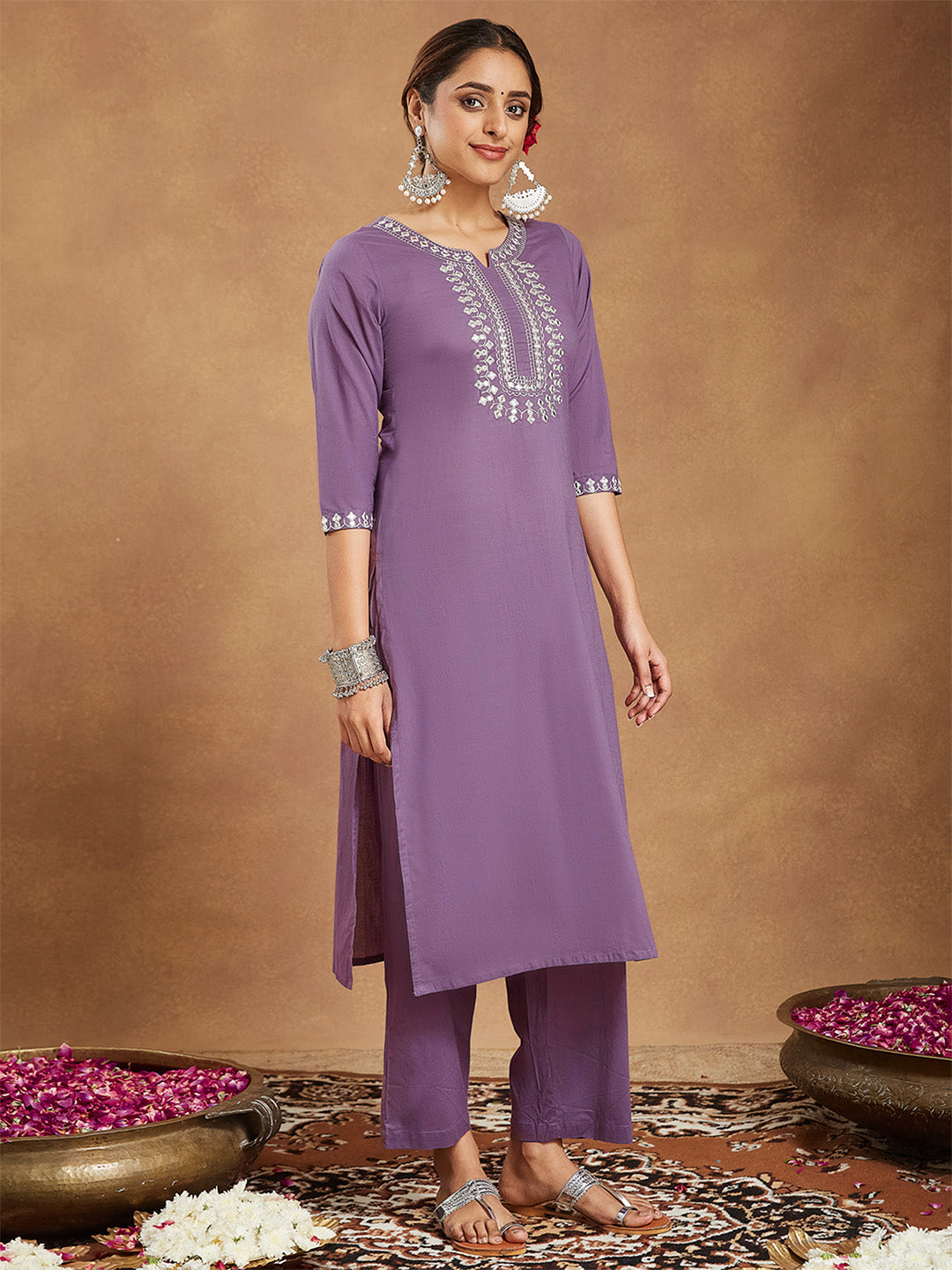 Ninnique Women's Lavender Pure Cotton Yoke Embroidered Straight Kurta Pant Set
