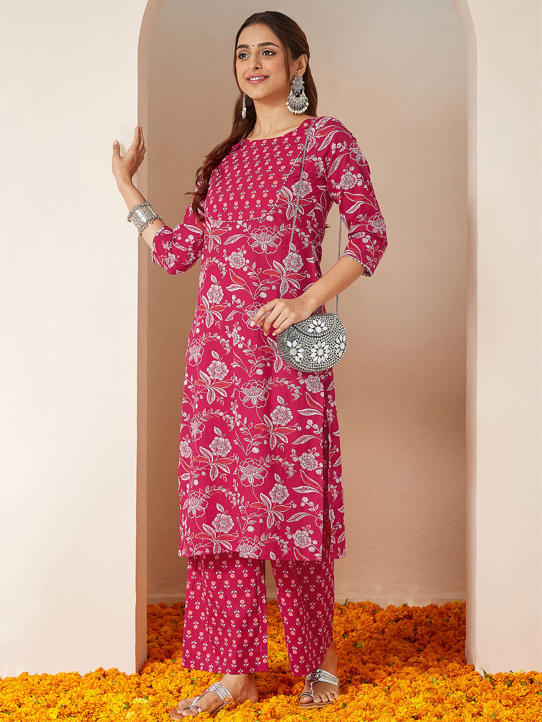 Ninnique Women's Magenta Pink Pure Cotton Floral Printed Straight Kurta Pant Set