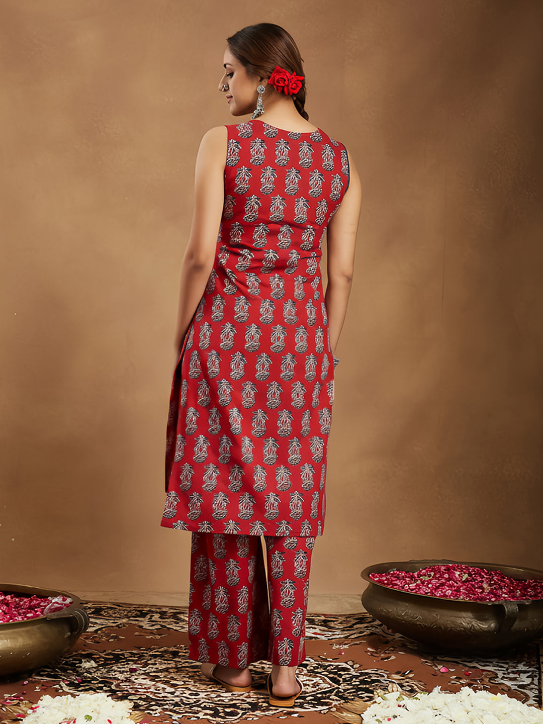 Ninnique Women's Maroon Pure Cotton Floral Printed Straight Kurta Pant Set