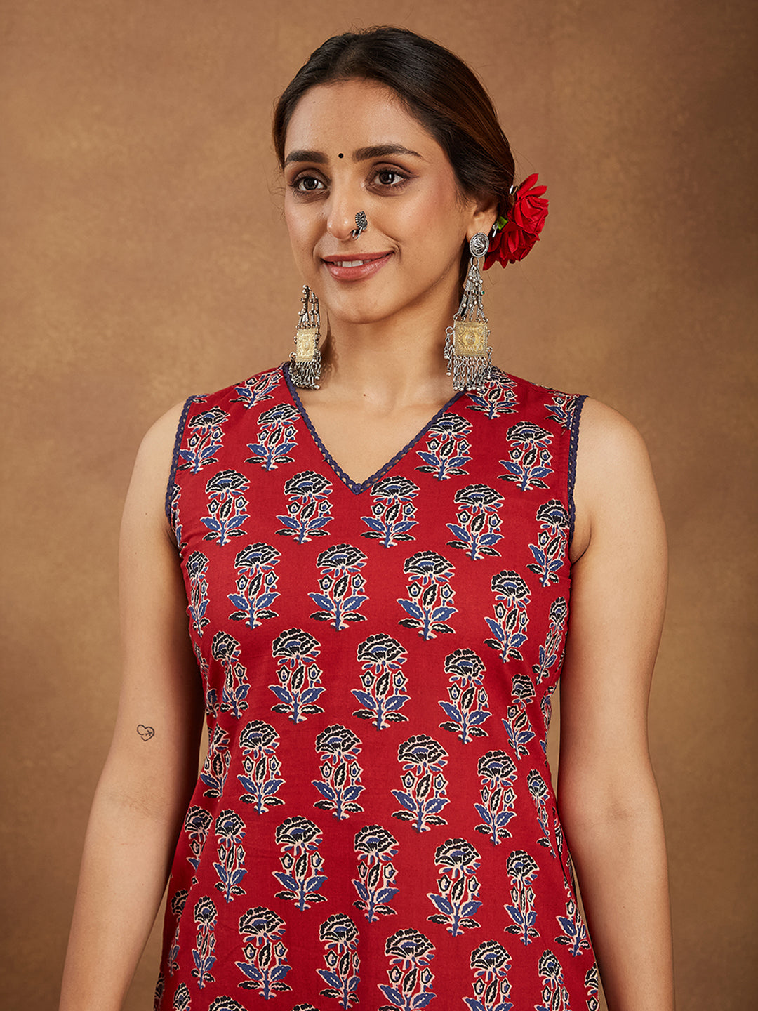 Ninnique Women's Maroon Pure Cotton Floral Printed Straight Kurta Pant Set