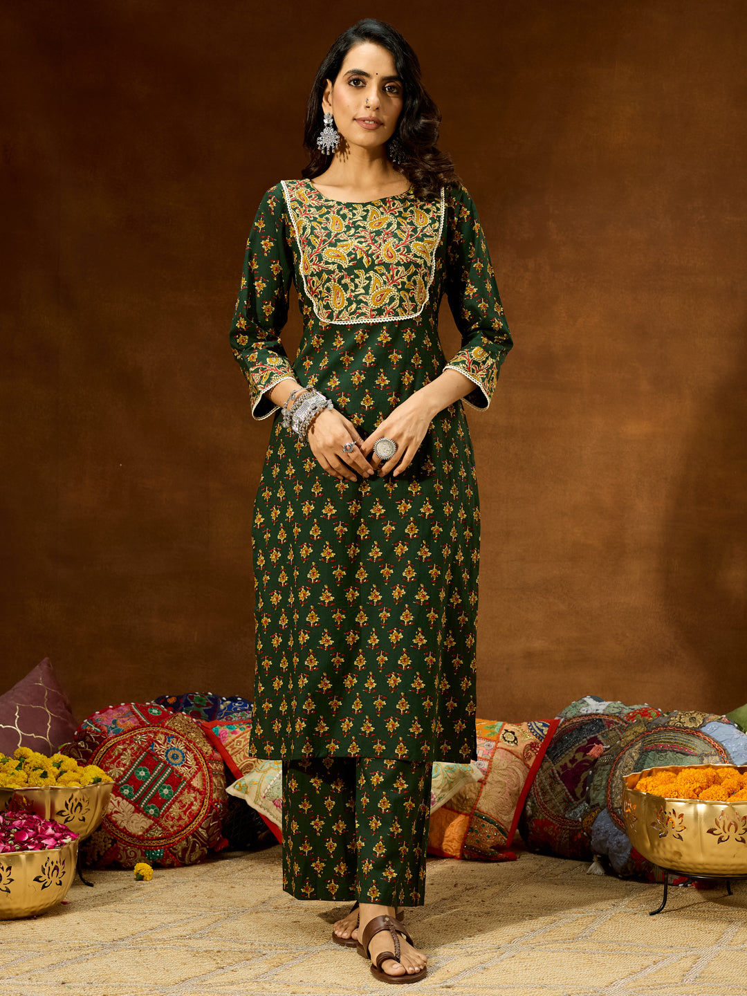Ninnique Women's Green Pure Cotton Floral Printed Straight Kurta Set