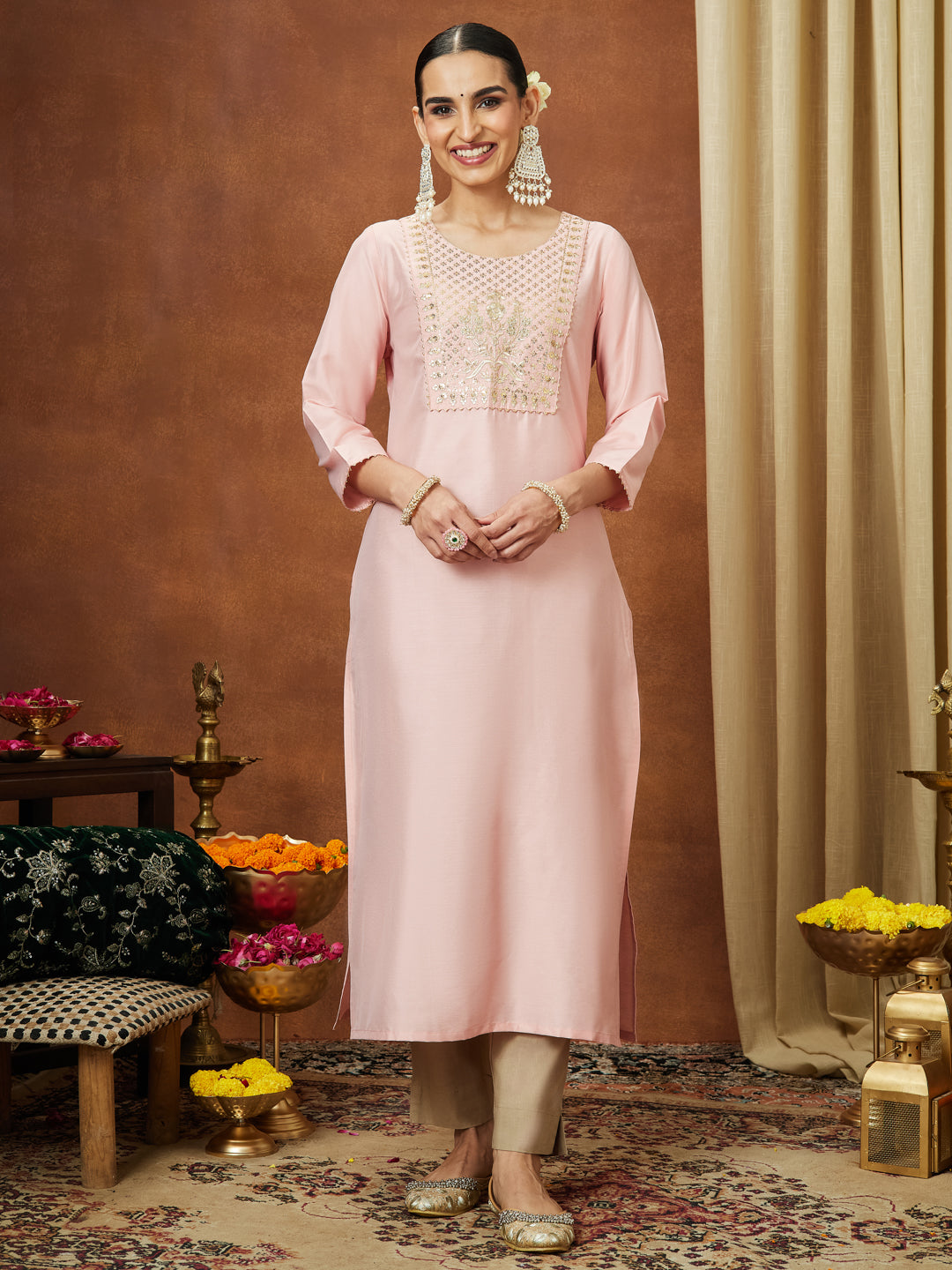 Ninnique Women's Light Pink Chanderi Silk Yoke Embroidered Straight Kurta