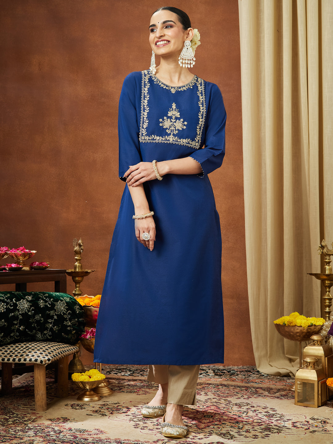 Ninnique Women's Navy Blue Chanderi Silk Zari Yoke Embroidered Straight Kurta