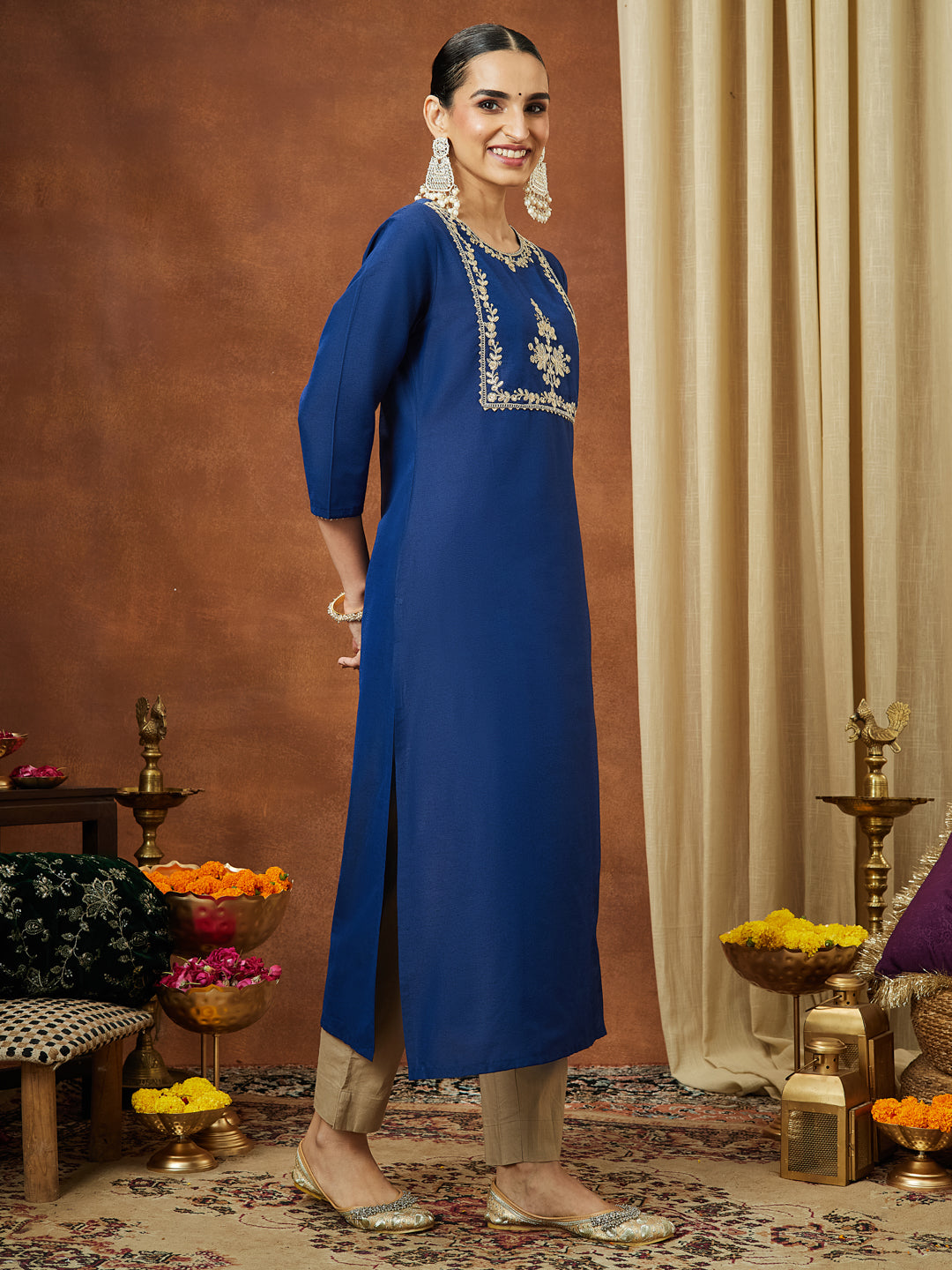 Ninnique Women's Navy Blue Chanderi Silk Zari Yoke Embroidered Straight Kurta