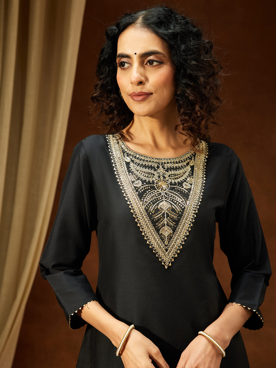 Ninnique Women's Black Chanderi Silk Yoke Embroidered Straight Kurta