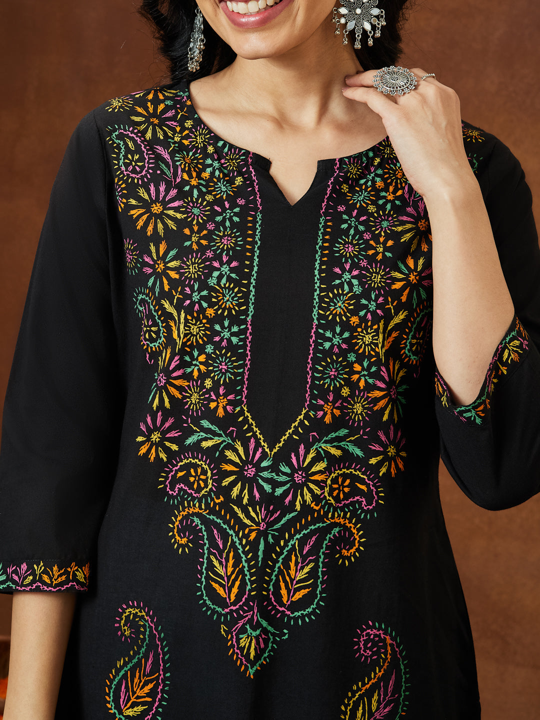 Ninnique Women's Black Pure Cotton Paisley Printed Straight Kurta Set
