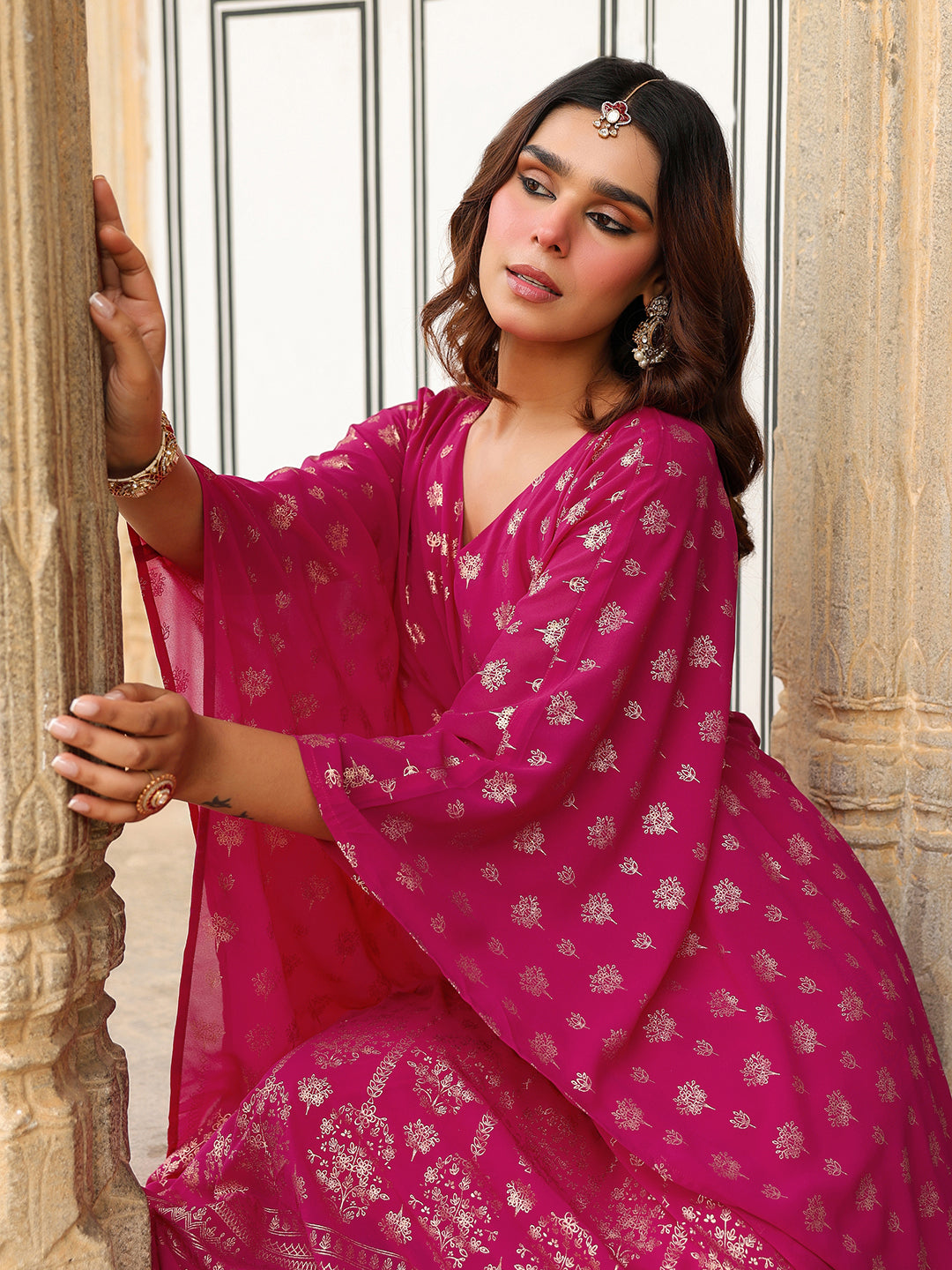 Ninnique Women's Pink Georgette Foil Printed Kaftan Kurta With Palazzo Set