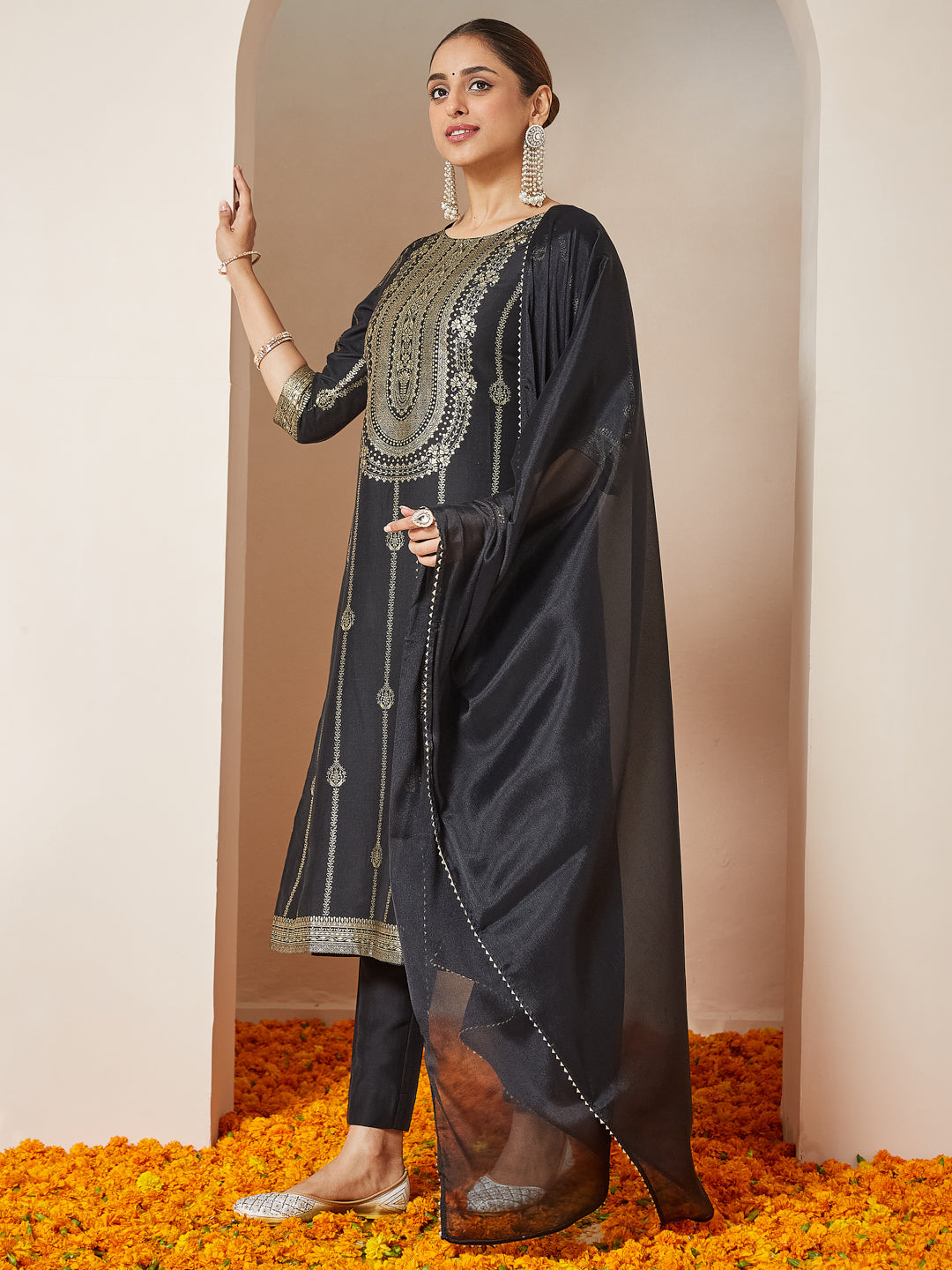 Ninnique Women's Black Silk Blend Gold Printed Straight Kurta Set