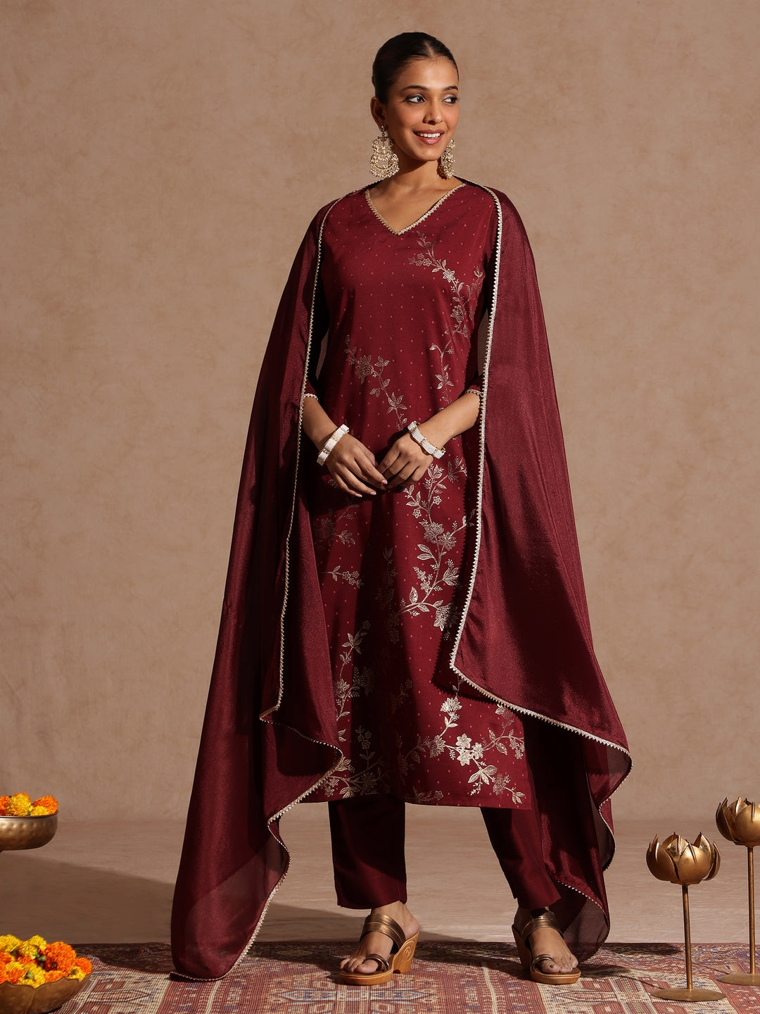 Ninnique Women's Maroon Silk Blend Gold Printed Straight Kurta Set