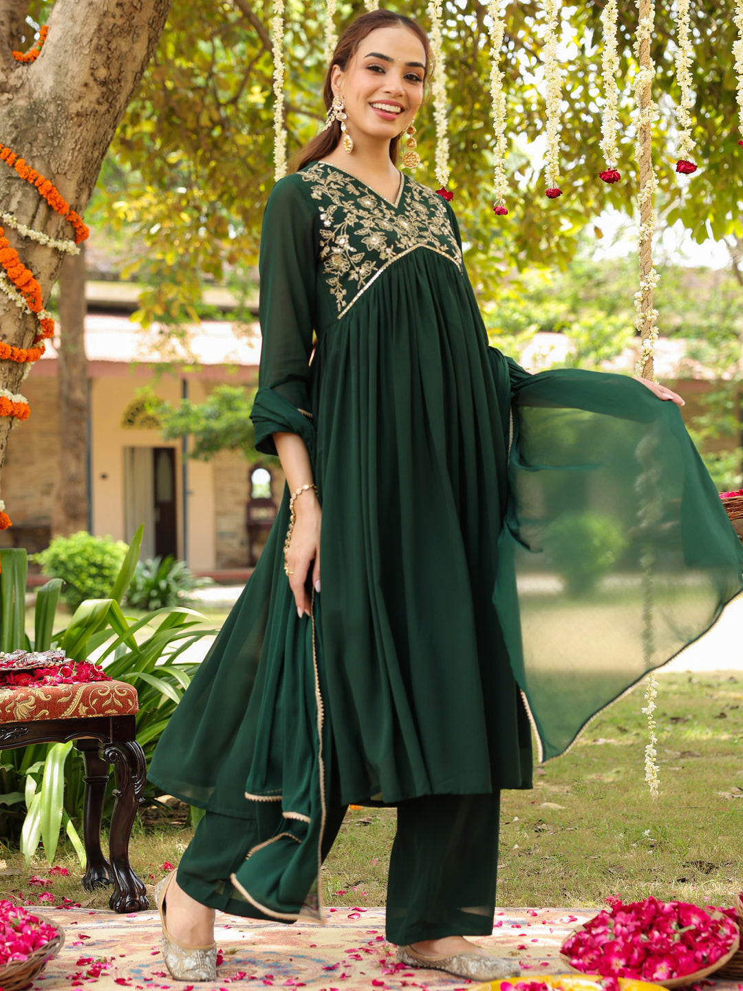 Ninnique Women's Bottle Green Georgette Zari Yoke Embroidered A-line Kurta Set
