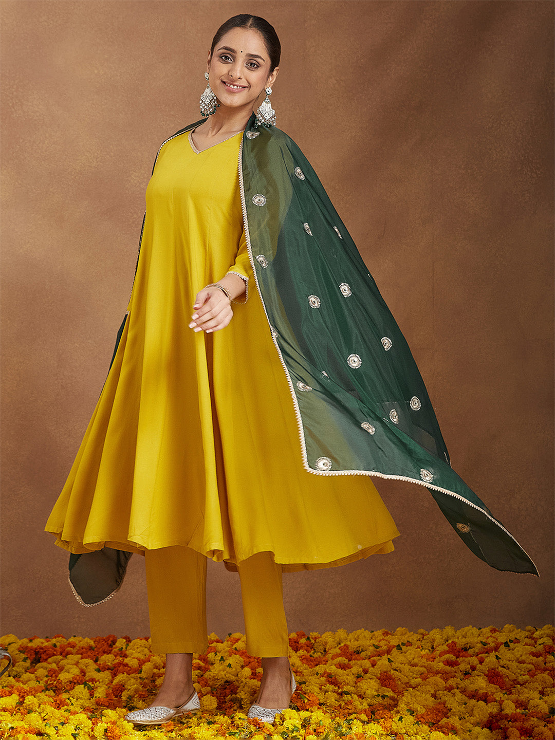 Ninnique Women Mustard Yellow Rayon Embellished Anarkali Kurta Set With Green Dupatta