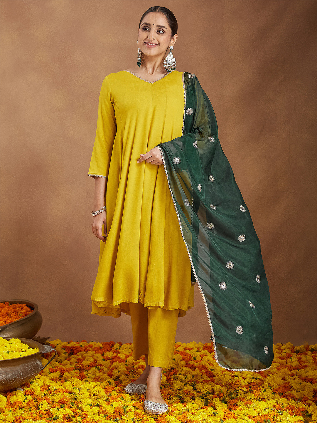 Ninnique Women Mustard Yellow Rayon Embellished Anarkali Kurta Set With Green Dupatta