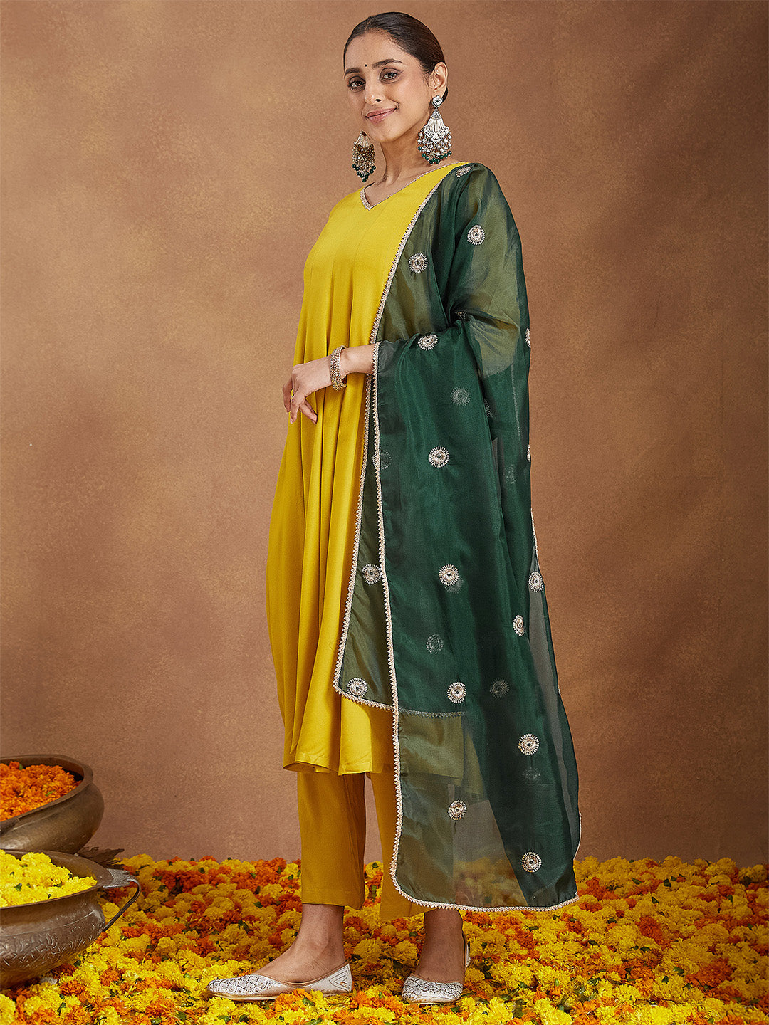 Ninnique Women Mustard Yellow Rayon Embellished Anarkali Kurta Set With Green Dupatta