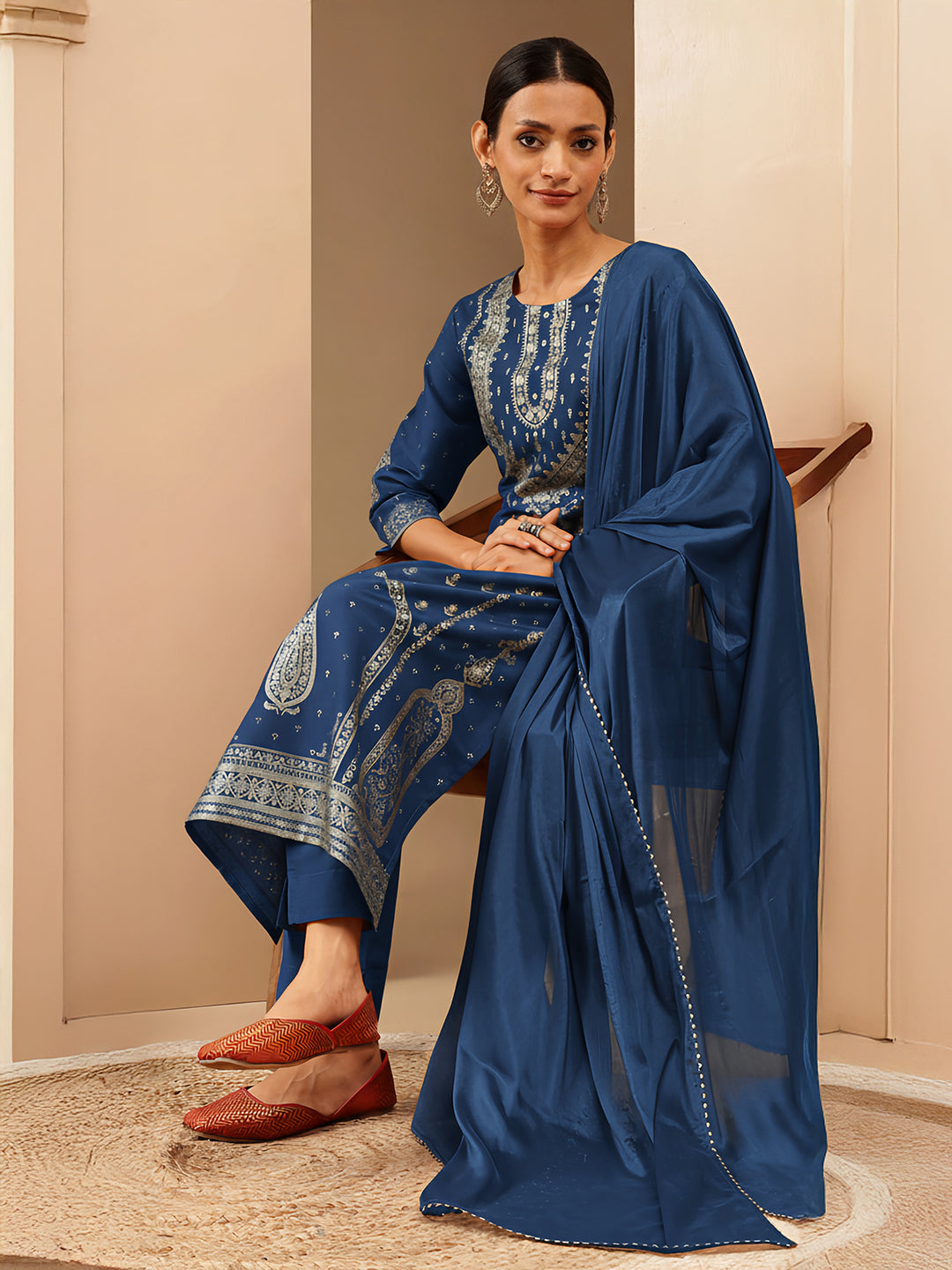 Ninnique Women's Teal Blue Silk Blend Ethnic Gold Printed Straight Kurta Set