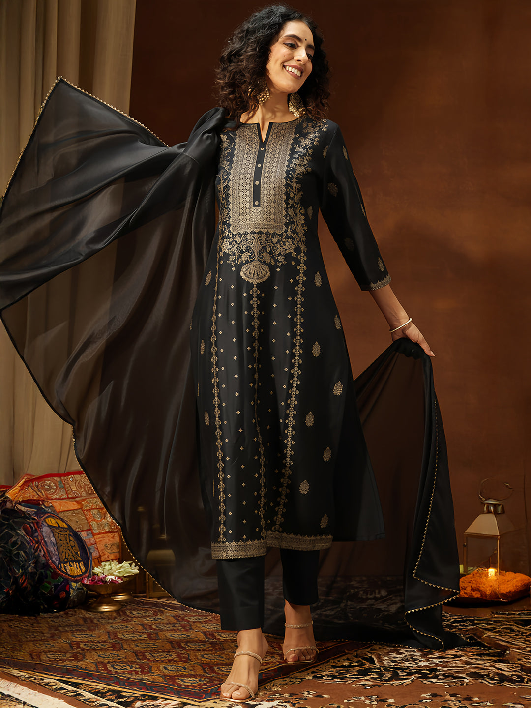 Ninnique Women's Black Silk Blend Foil Printed Straight Kurta Set
