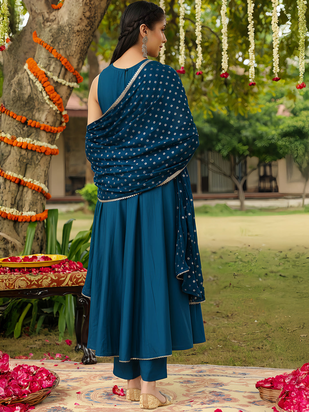 Ninnique Women Teal Blue Chanderi Silk Embellished Anarkali Kurta Set With Dupatta