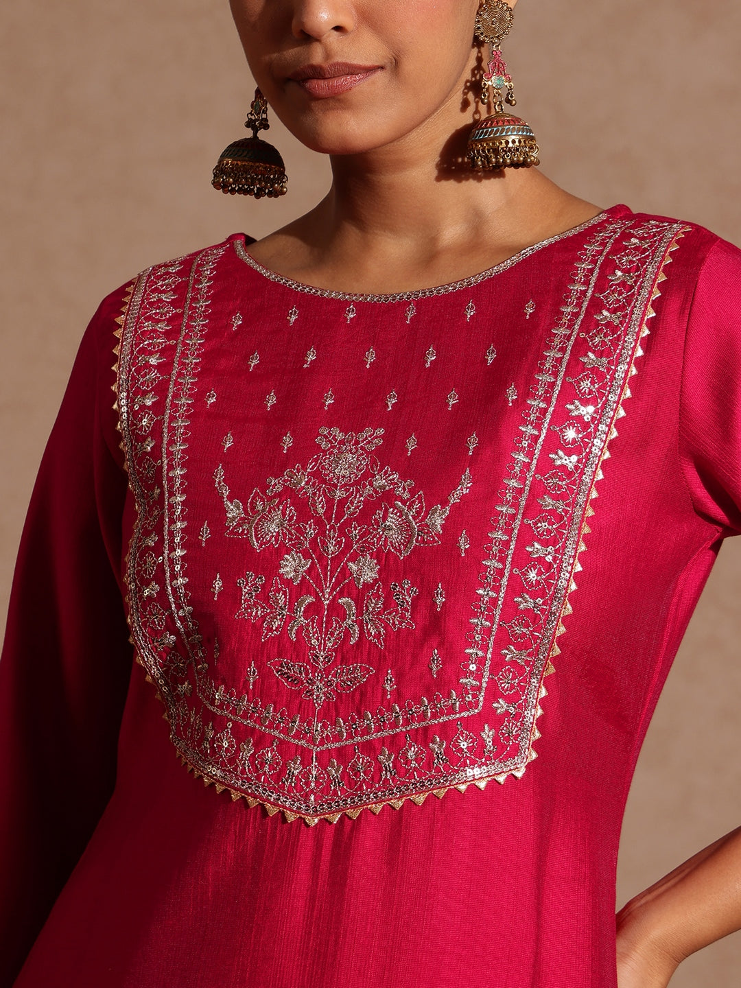Ninnique Women's Pink Silk Blend Zari Yoke Embroidered Straight Kurta Set
