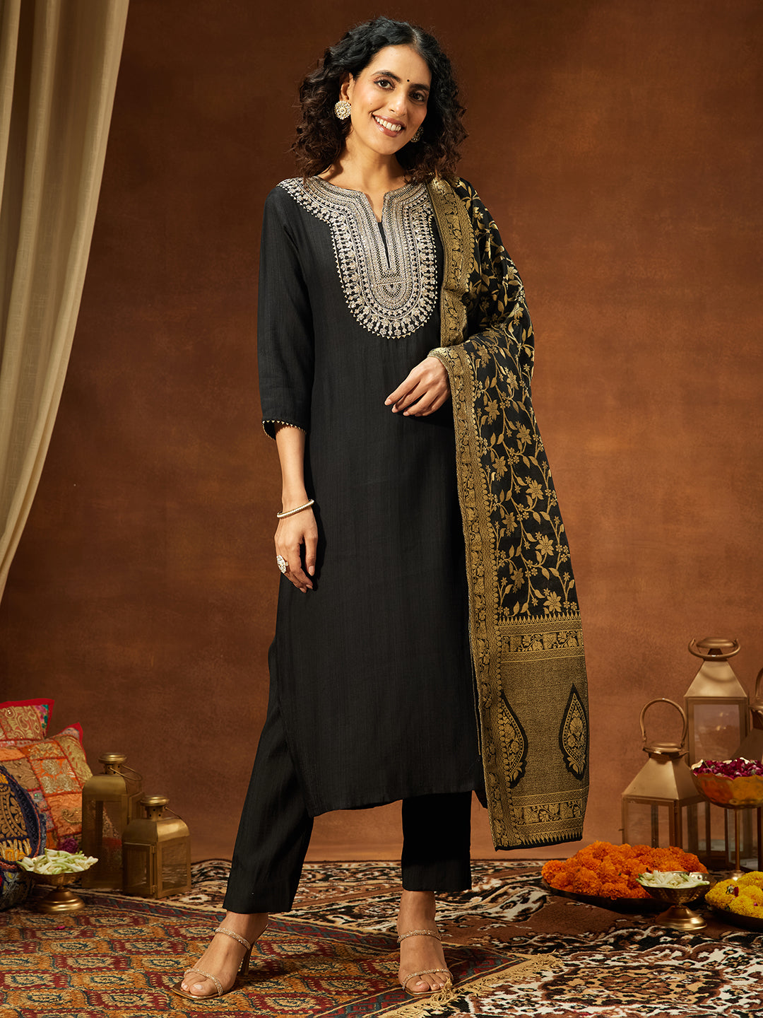 Ninnique Women's Black Silk Blend Yoke Embroidered Straight Kurta Set