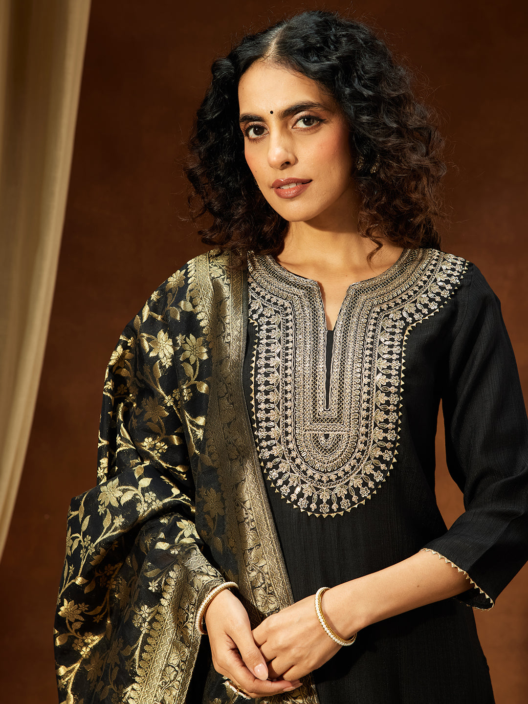 Ninnique Women's Black Silk Blend Yoke Embroidered Straight Kurta Set
