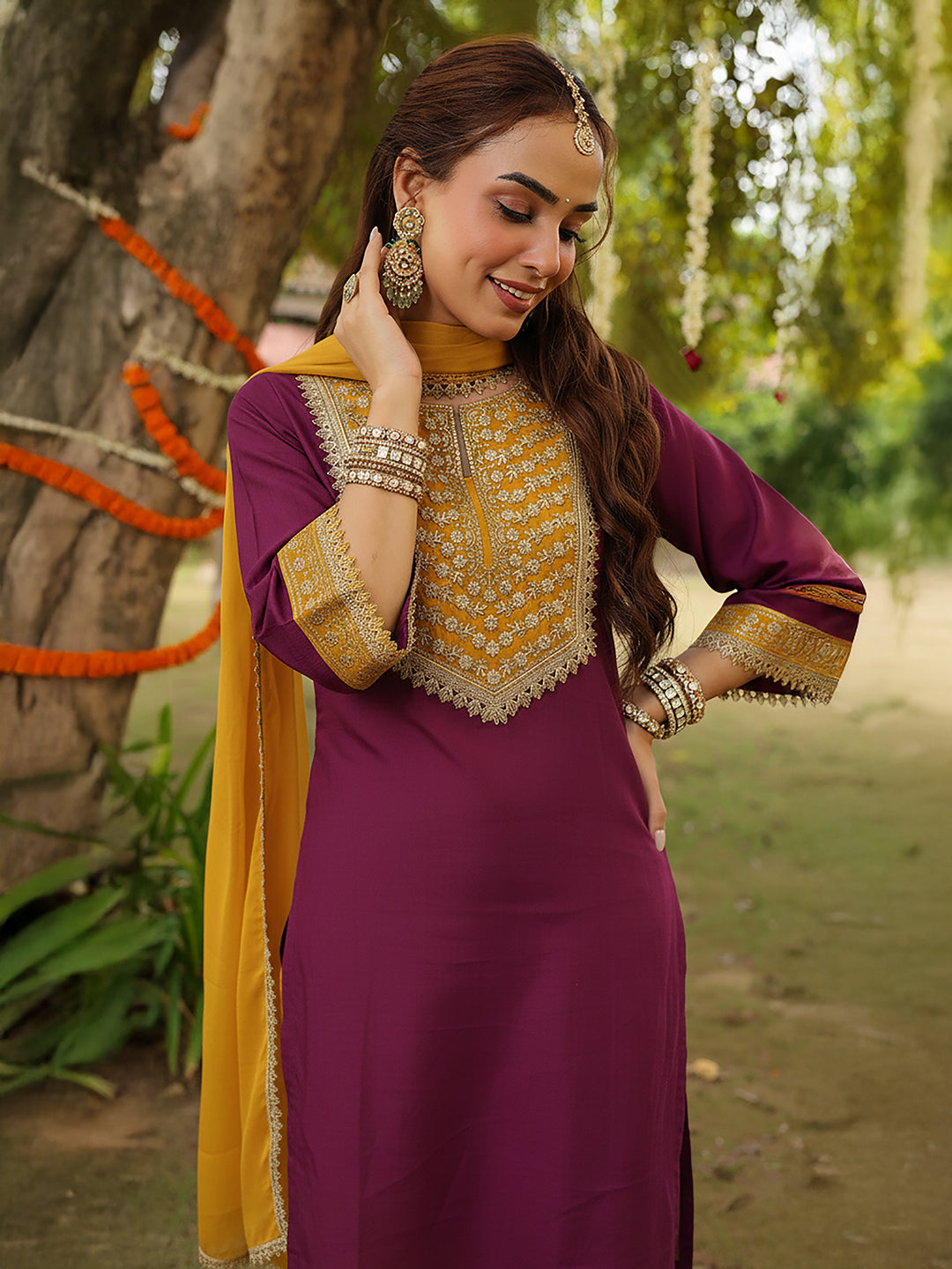 Ninnique Women's Purple Silk Blend Zari Yoke Embroidered Straight Kurta Set