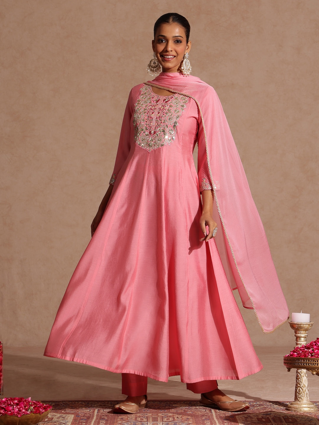 Ninnique Women's Light Pink Chanderi Silk Zari Yoke Embroidered Anarkali Kurta Set