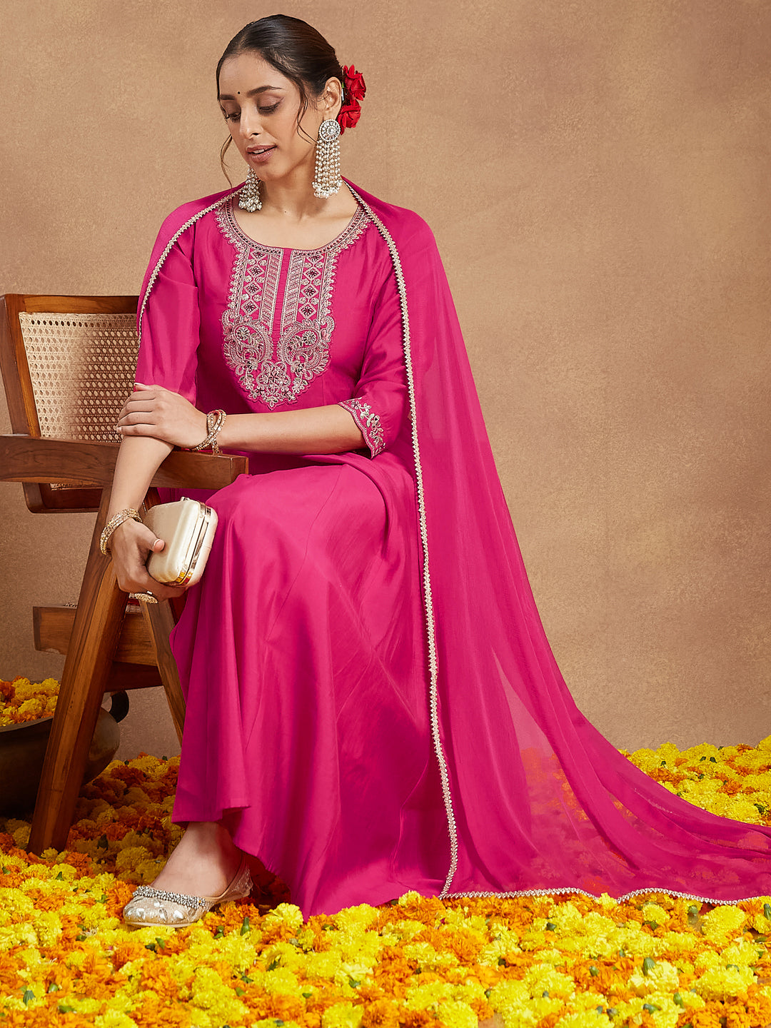 Ninnique Women's Pink Chanderi Silk Yoke Embroidered Anarkali Kurta Set
