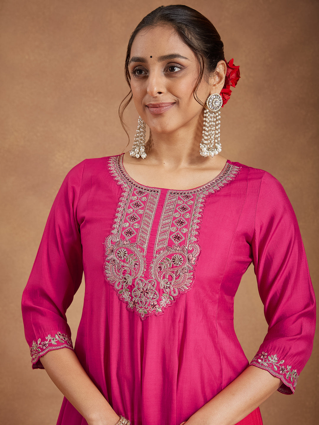 Ninnique Women's Pink Chanderi Silk Yoke Embroidered Anarkali Kurta Set
