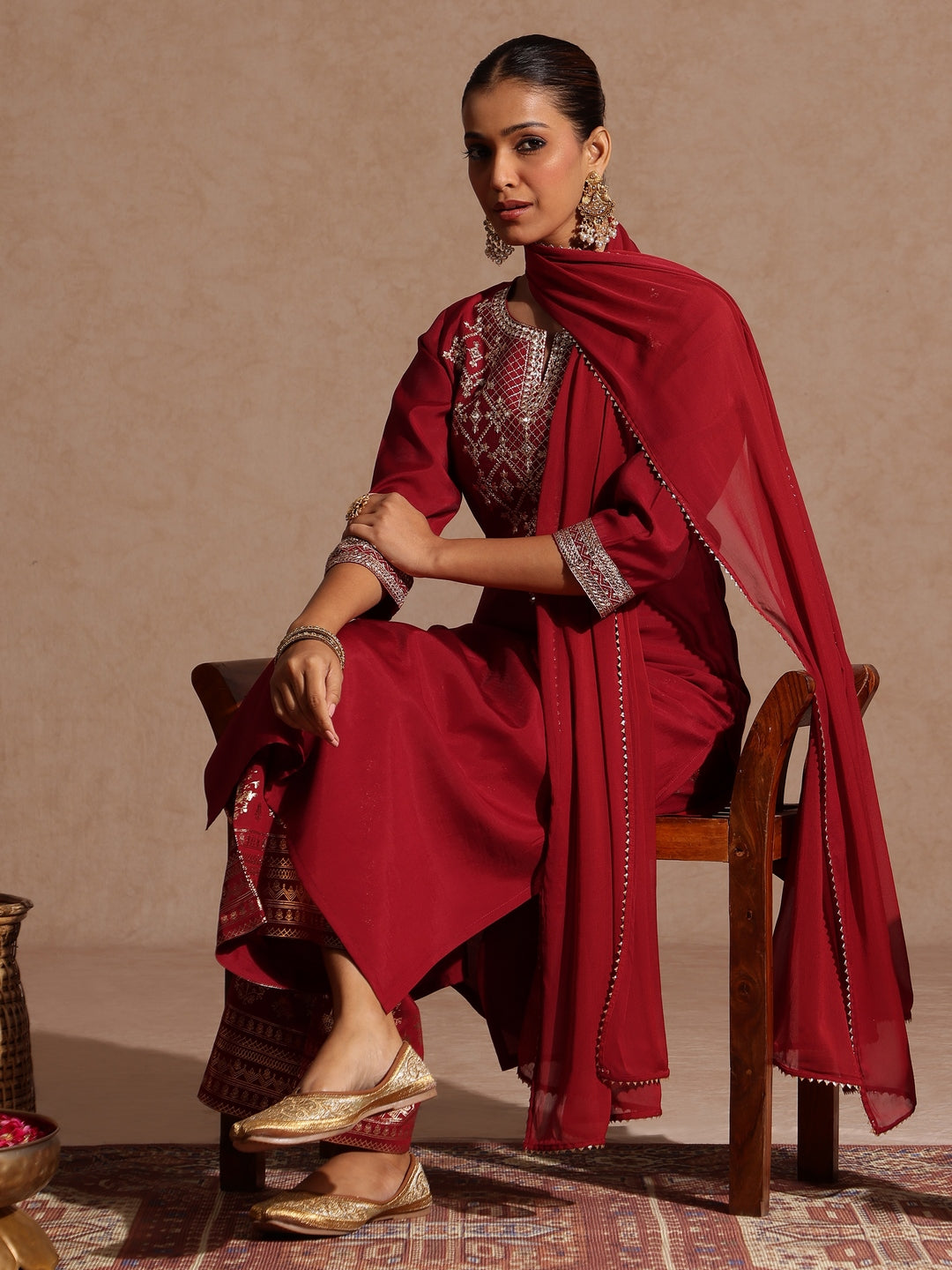 Ninnique Women's Maroon Chanderi Silk Zari Embroidered Gold Printed Straight Kurta Set