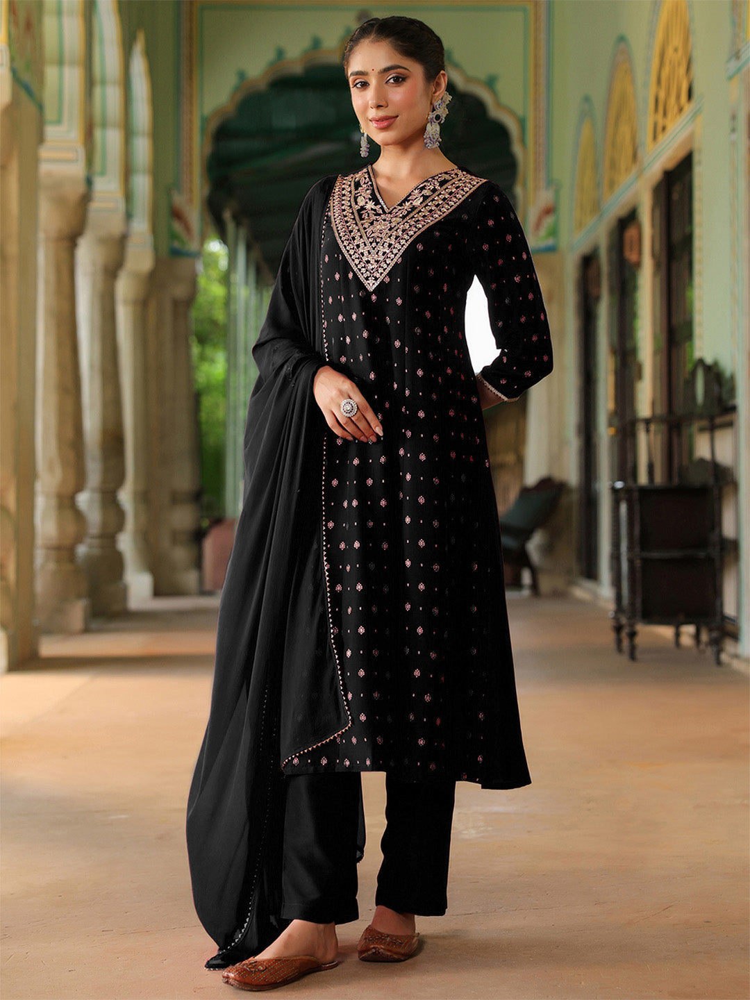 Ninnique Women's Black Silk Blend Zari Yoke Embroidered Gold Printed Anarkali Kurta Set