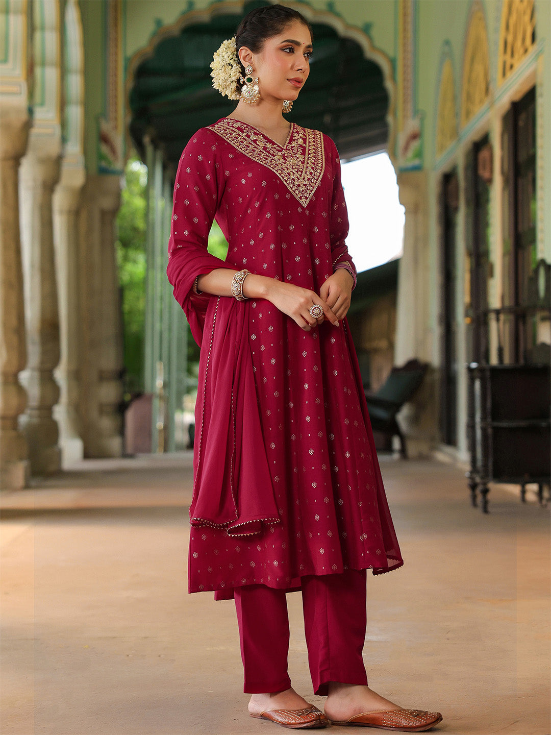 Ninnique Women's Pink Silk Blend Zari Yoke Embroidered Gold Printed Anarkali Kurta Set