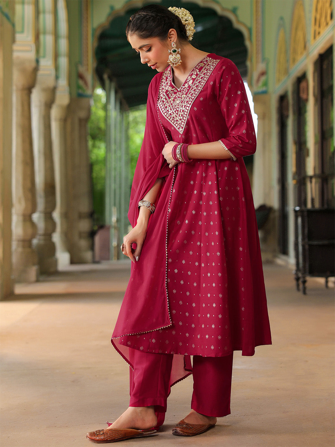 Ninnique Women's Pink Silk Blend Zari Yoke Embroidered Gold Printed Anarkali Kurta Set